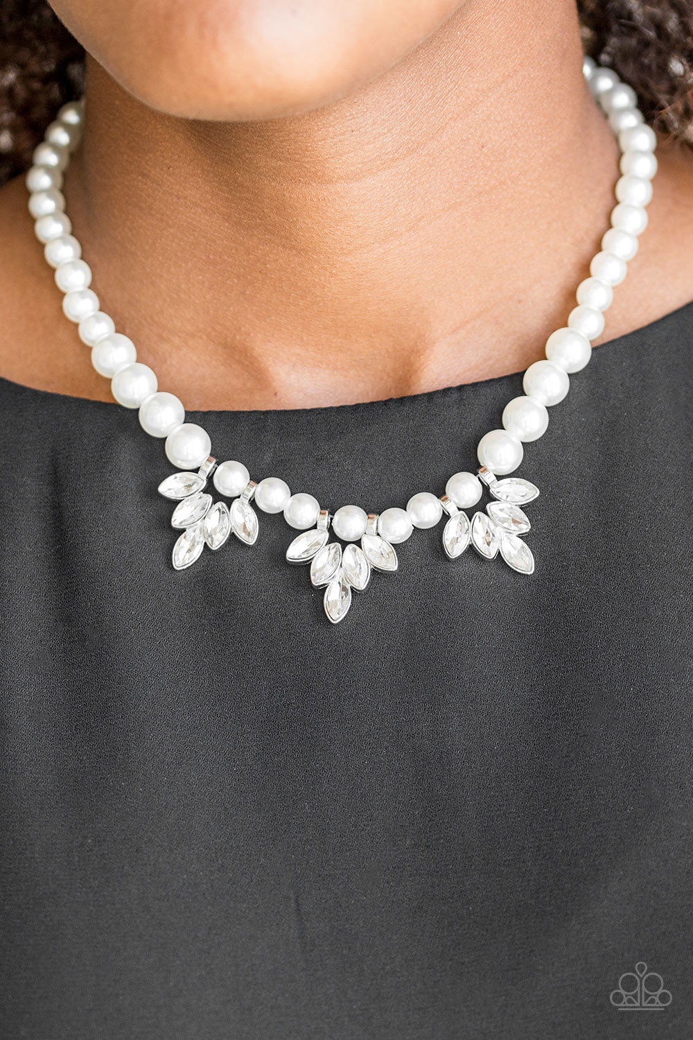 Paparazz Society Socialite - White Pearn Short Necklace