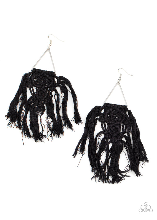 Paparazzi: Modern Day Macrame - Black