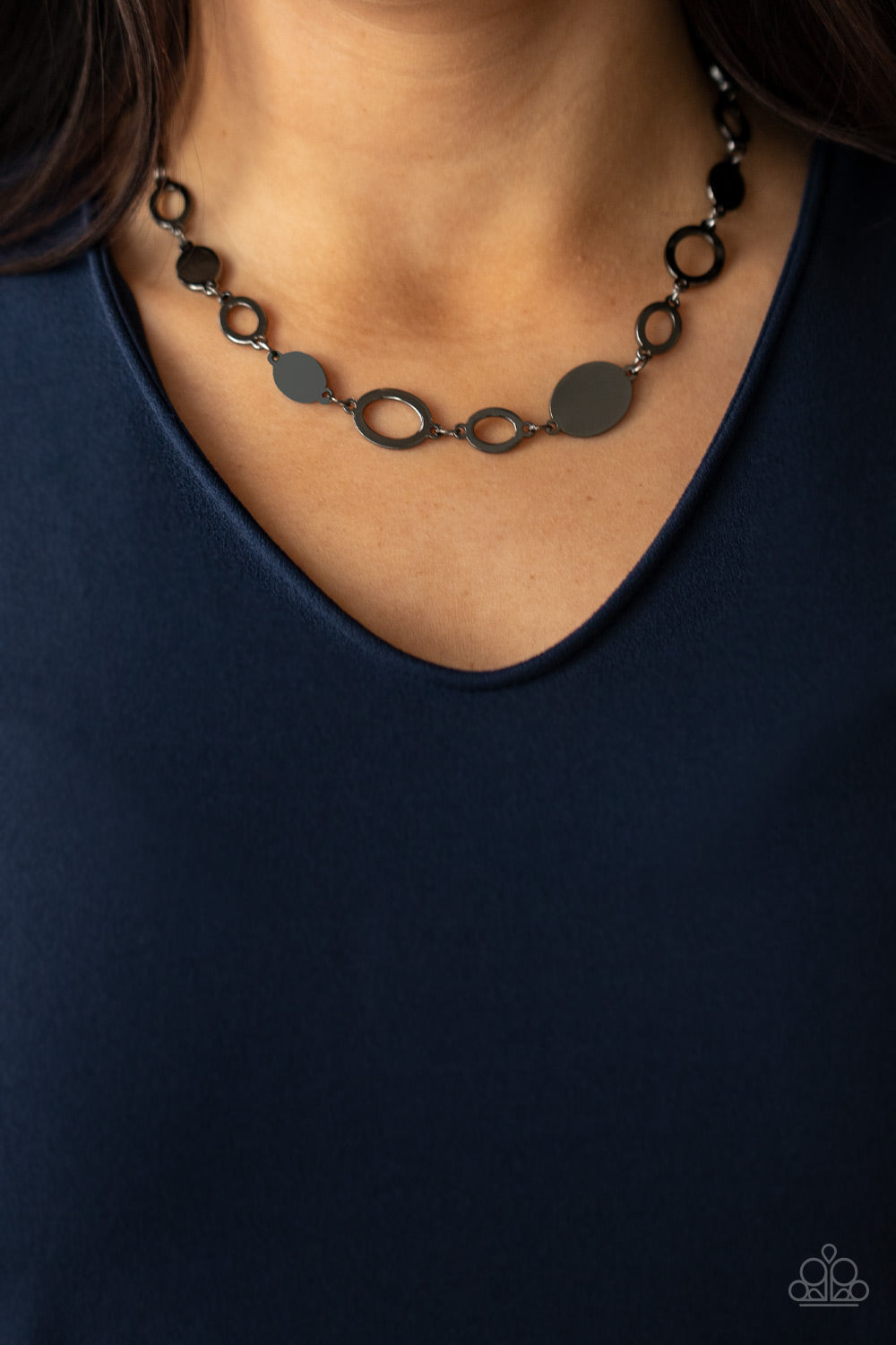 Paparazzi Working OVAL-time - Black Necklace