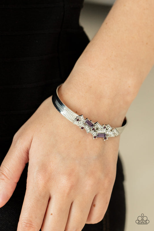 Paparaazi A Chic Clique - Purple Silver Cuff