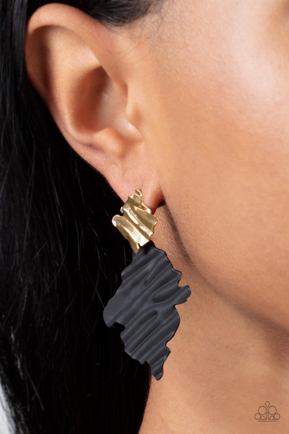 Paparazzi Accessories Crimped Couture - Gold Post Earring