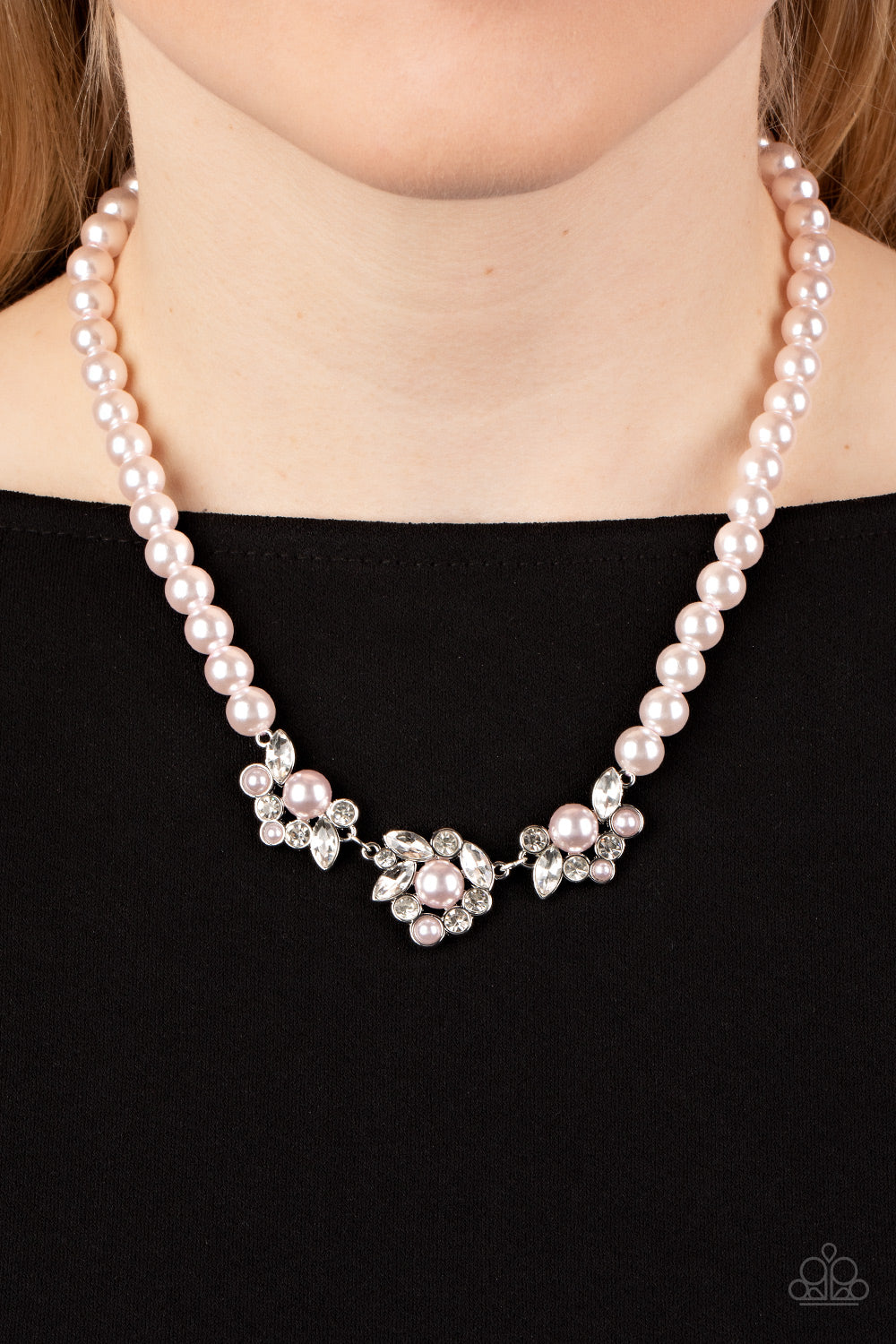 Paparazzi Royal Renditions - Pink Pearls Necklace